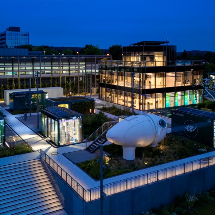 Königlicher AES Park bei Nacht