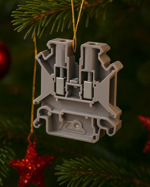 phoenix contact reihenklemme als weihnachtsdeko am tannenbaum